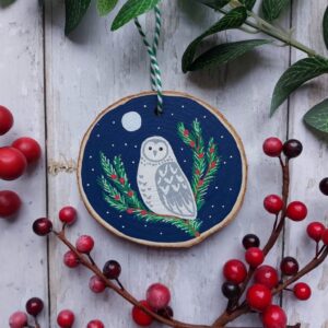 Snowy Owl Wood Slice Decoration
